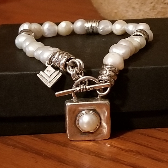 Silpada Jewelry - Silpada Sterling Silver & Pearl Bracelet